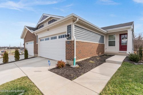10040 Windcrest Farms Ln, Louisville, KY, 40291-8406 | Card Image