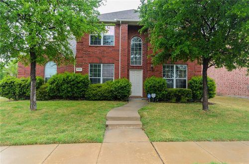 4457 Caledonia Creek Ln, Plano, TX, 75024-7047 | Card Image