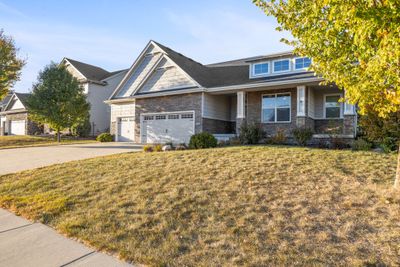 575 Whistling Court, Home with 4 bedrooms, 2 bathrooms and null parking in Waukee IA | Image 2