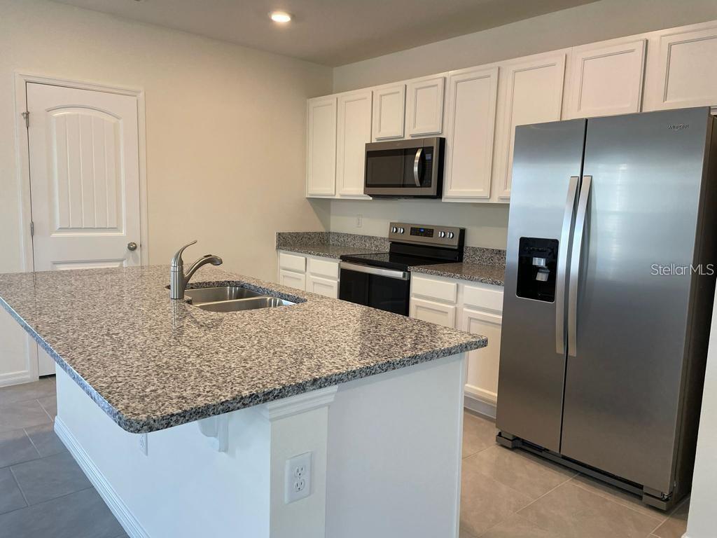 Residential Lease in WINTER GARDEN 3