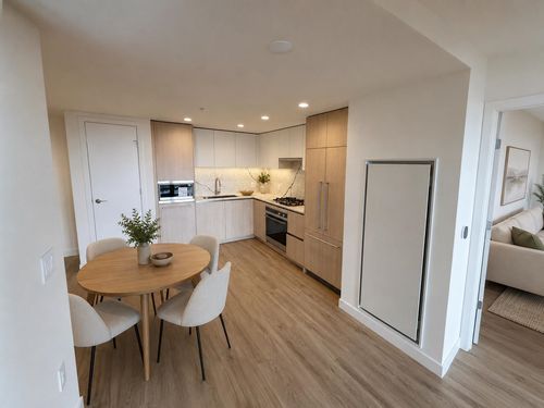 3404-2135 Springer Ave, Burnaby, BC, V5B0C1 | Card Image