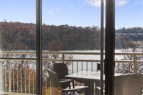 222-302 Stillwater Trl, Branson, MO, 65616-7170 | Card Image