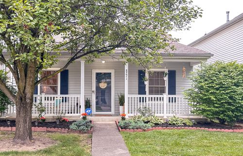 8271 Carano Way, Columbus, OH, 43240-6058 | Card Image