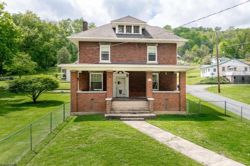 846 Maple Avenue, Grafton, WV, 26354 | Card Image