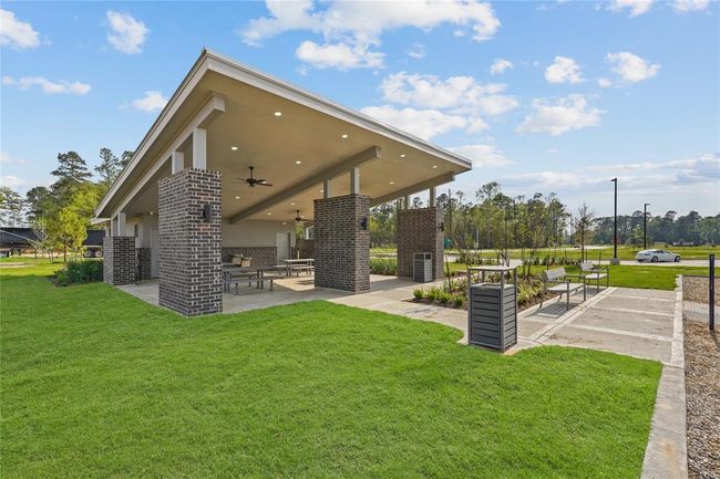 5442 Pinetree Crescent Ln, House other with 4 bedrooms, 3 bathrooms and 2 parking in Spring TX | Image 33