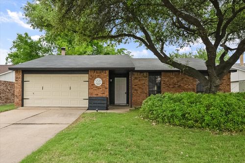 5321 Strickland Ave, The Colony, TX, 75056-2161 | Card Image