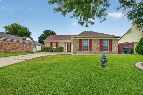 7009 Shadow Bend Dr, Fort Worth, TX, 76137-1319 | Card Image