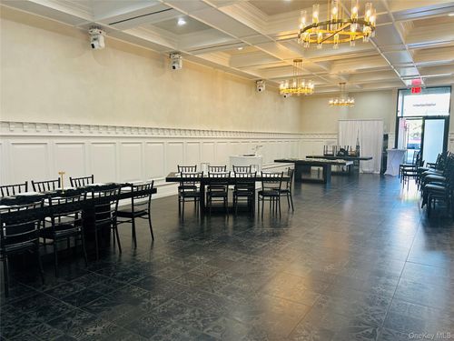 431 Beach 129th St, Rockaway Park, NY, 11694-1544 | Card Image