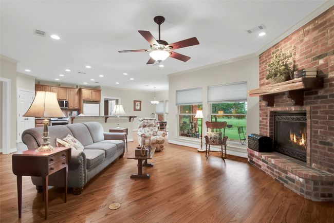 262 Briar Creek Rd, House other with 3 bedrooms, 3 bathrooms and null parking in Whitesboro TX | Image 12