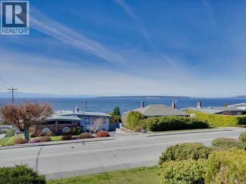 3818 Joyce Ave, Powell River, BC, V8A2Z1 | Card Image