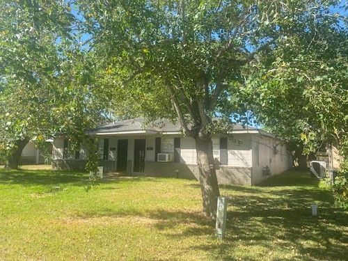 1107 Milam St, Liberty, TX, 77575-3521 | Card Image