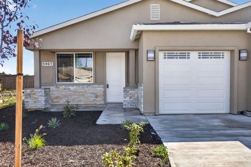 b-5967 Cortes Court, Sacramento, CA, 95824 | Card Image