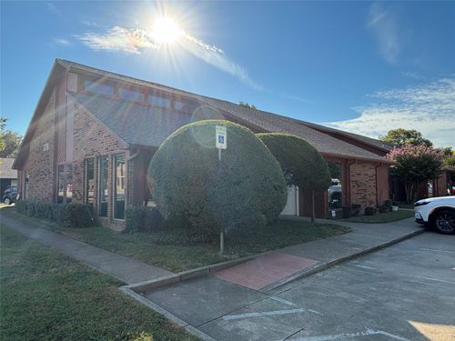 a-376 W Main St, Lewisville, TX, 75057-3872 | Card Image