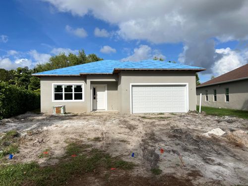 675 Ne Moss Rose Place, Port St. Lucie, FL, 34983 | Card Image