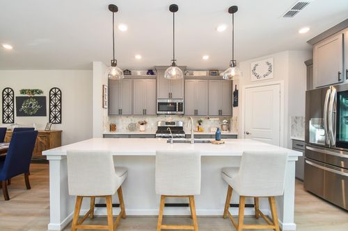 8918 Riverton Ridge Rd, Cypress, TX, 77433-5585 | Card Image