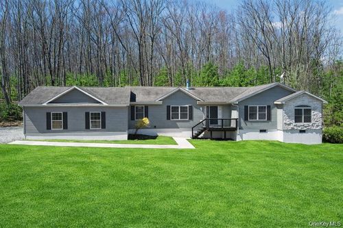 768 Forestburgh Rd, Glen Spey, NY, 12737-5107 | Card Image