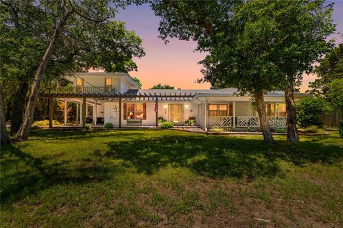 218 Rainbow Dr, Woodway, TX, 76712-3625 | Card Image
