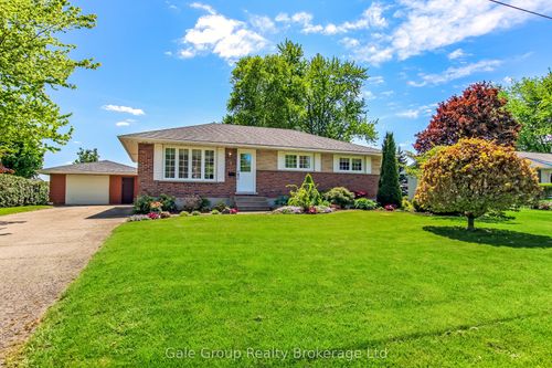 49 Briar Dr, Innerkip, ON, N0J1M0 | Card Image