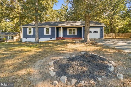 39 Hidden Lake Dr, STAFFORD, VA, 22556-1255 | Card Image