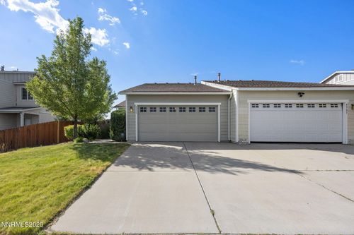 8733 Sunset Breeze Dr, Reno, NV, 89506-4137 | Card Image