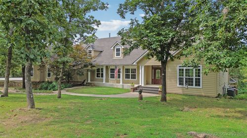 16400 Hubbard Rd, Claremore, OK, 74017-1165 | Card Image