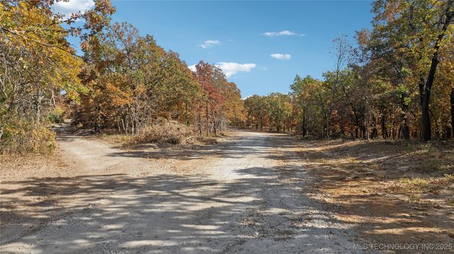 Thousand Oak Track 24 | Image 11