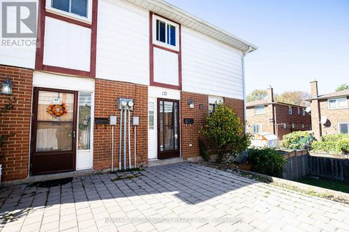 23-10 Bur Oak Way, Toronto (Glenfield-Jane Heights), ON, M3L2G4 | Card Image
