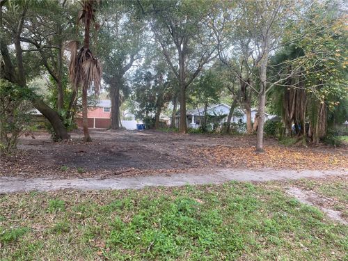 810 Jackson St N, ST PETERSBURG, FL, 33705-1239 | Card Image
