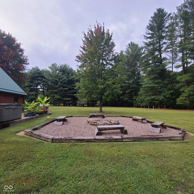 9695 Houston Rd, House other with 3 bedrooms, 3 bathrooms and null parking in Freetown IN | Image 43