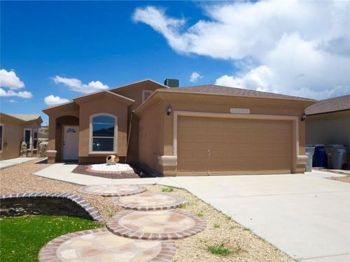 14209 N Point Ave, El Paso, TX, 79938-5212 | Card Image