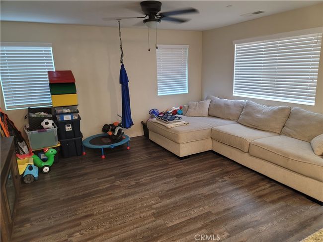 34182 Carissa Dr, Condo with 3 bedrooms, 3 bathrooms and 2 parking in Lake Elsinore CA | Image 4