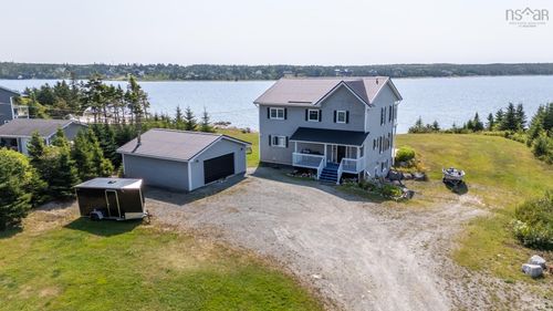 102 Oceantide Lane, West Pennant, NS, B3V0E9 | Card Image