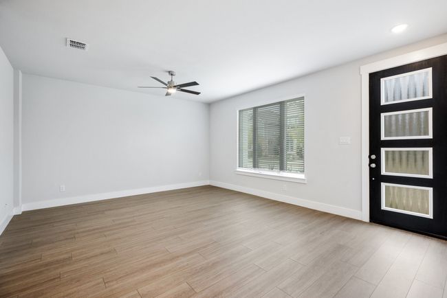4502 Smokey Quartz Ln, Townhouse with 2 bedrooms, 3 bathrooms and null parking in Arlington TX | Image 4