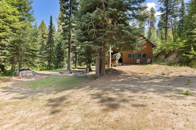 10324 Peterson Loop, House other with 2 bedrooms, 1 bathrooms and null parking in Cascade ID | Image 9
