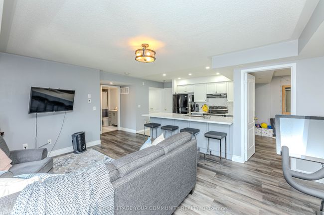 5 - 149 Isaac Devins Blvd, Condo with 2 bedrooms, 1 bathrooms and null parking in Toronto ON | Image 6