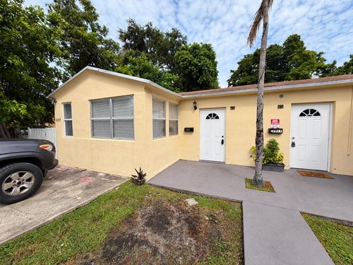 2219 Wilson St, Hollywood, FL, 33020-2650 | Card Image