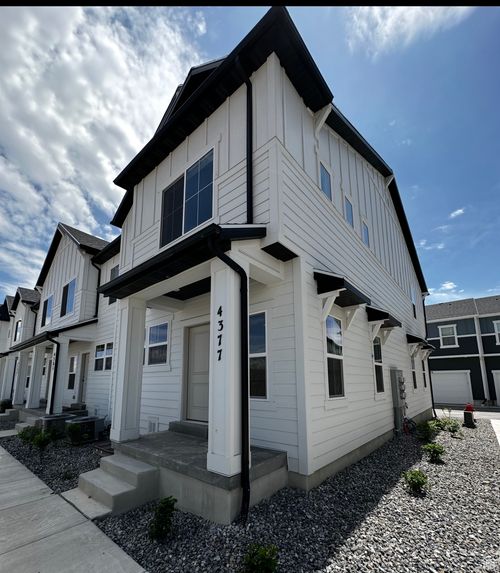 4377 E Longleaf Ln, Eagle Mountain, UT, 84005-5760 | Card Image