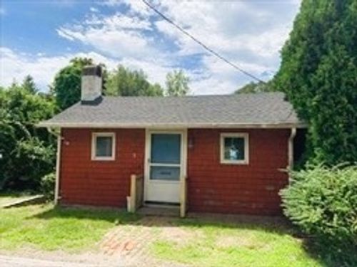 5 Grapevine Rd, Gloucester, MA, 01930-4217 | Card Image