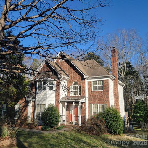 1009 Hunleyhill Ct, Matthews, NC, 28104-2271 | Card Image