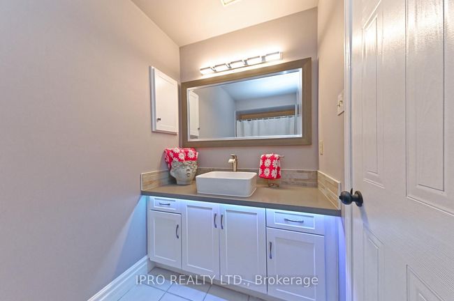 40 Stornwood Crt, Condo with 3 bedrooms, 3 bathrooms and 1 parking in Brampton ON | Image 39