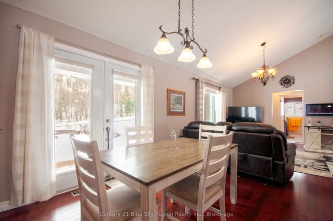 512 Big Moose Rd, House other with 3 bedrooms, 2 bathrooms and 8 parking in Corbeil ON | Image 9