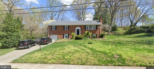 4833 Randolph Dr, ANNANDALE, VA, 22003-6224 | Card Image