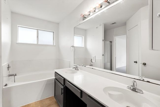 6105 Back Bay Ln, House other with 3 bedrooms, 2 bathrooms and 4 parking in Austin TX | Image 26