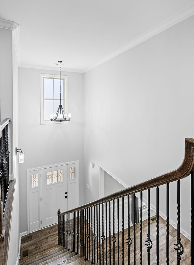 Stair landing | Image 42