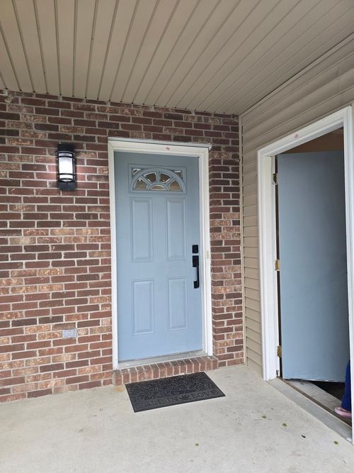 603 Circle Dr, Coal City, IL, 60416-4004 | Card Image