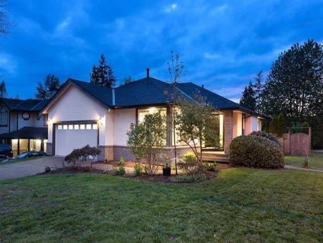 23529 Tamarack Lane, House other with 5 bedrooms, 3 bathrooms and 4 parking in Maple Ridge BC | Image 1