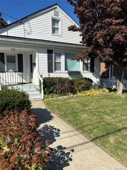 106 Ampel, Hempstead, NY, 11710 | Card Image