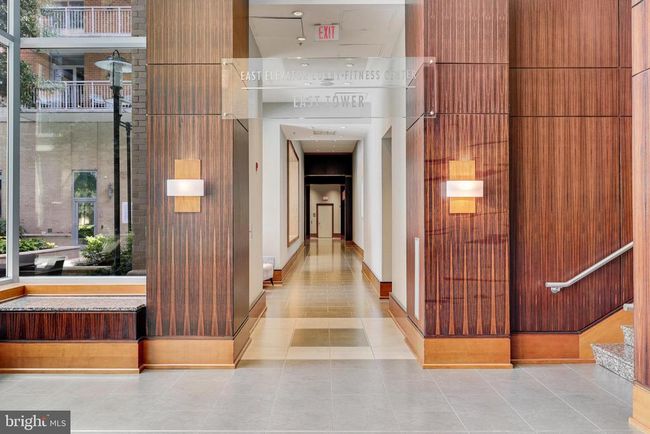 UNIT-907 - 11990 Market St, Condo with 3 bedrooms, 2 bathrooms and null parking in RESTON VA | Image 50