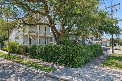5900 Tchoupitoulas St, New Orleans, LA, 70115-2147 | Card Image