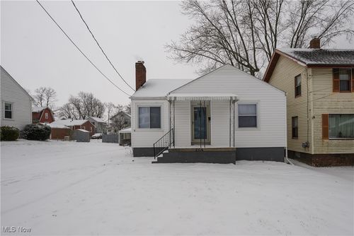 2616 Terrace Ave, Akron, OH, 44312-2556 | Card Image